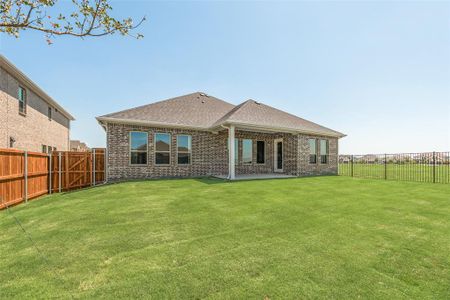 New construction Single-Family house 8465 Wyndemere Ln, Frisco, TX 75036 plan Avery II - image