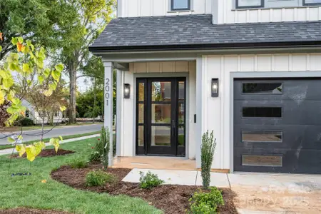 New construction Duplex house 2001 Renner St, Charlotte, NC 28216 - image