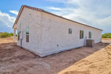 New construction Single-Family house 4115 N Monarch Dr, Eloy, AZ 85131 - image