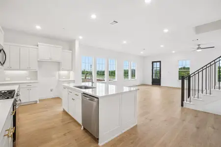 New construction Townhouse house 1402 Marsh Ln, Frisco, TX 75033 - image 5