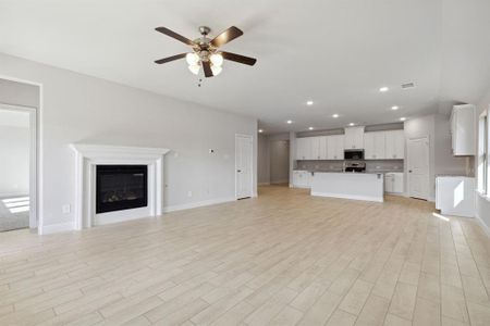 New construction Single-Family house 1107 Brittany Point Drive, Houston, TX 77336 - photo 8 8