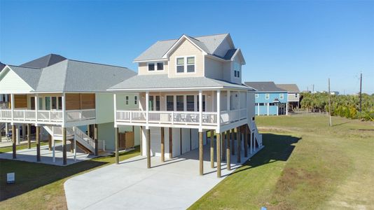 New construction Single-Family house 4010 Miramar Ct, Galveston, TX 77554 - image