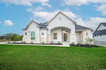 New construction Single-Family house 27813 Alpine Pass, Boerne, TX 78006 - image