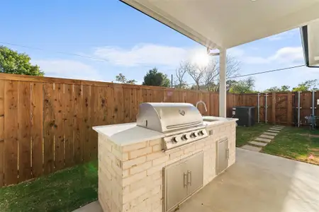 New construction Single-Family house 2315 S Vernon Ave, Dallas, TX 75224 - image 3