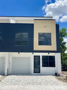 New construction Townhouse house 8401 Modano Pl, Tampa, FL 33614 - image