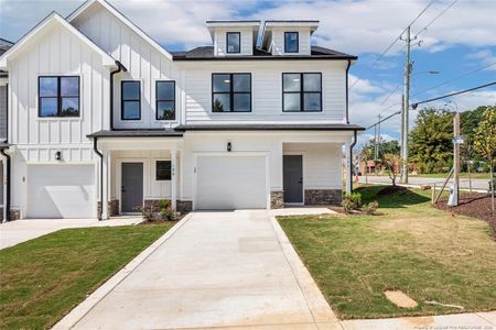 New construction Townhouse house 102 Chella Ct, Sanford, NC 27330 null- photo 0