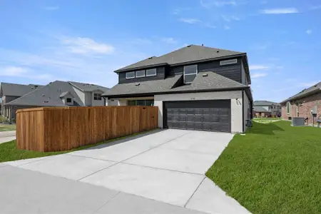 New construction Single-Family house 8502 Great Stone Trl, Rowlett, TX 75089 plan Duke R - image