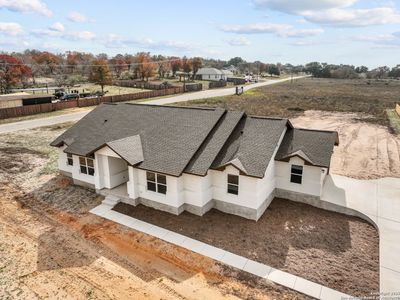 New construction Single-Family house 70 Log Cabin Wy, Poteet, TX 78065 - image