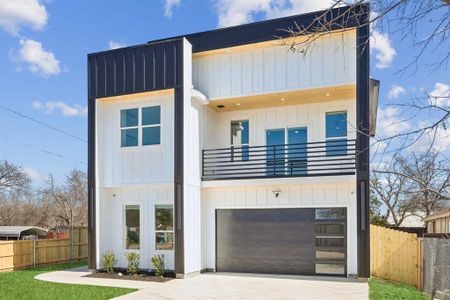 New construction Single-Family house 918 N Tatum Ave, Dallas, TX 75211 - image