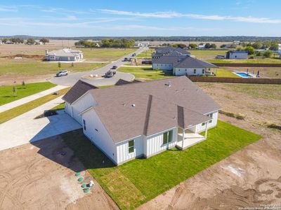 New construction Single-Family house 311 Venado Oaks, Castroville, TX 78009 PORTOFINO- photo 21 21