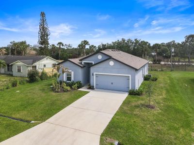 New construction Single-Family house 256 Sw Grove Ave, Port Saint Lucie, FL 34983 - image