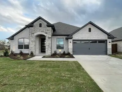 New construction Single-Family house 636 Red Maple Rd, Waxahachie, TX 75165 - image