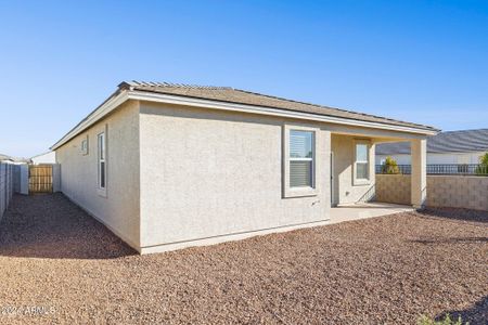 New construction Single-Family house 18403 W Desert Hollow Dr, Surprise, AZ 85387 Dove- photo 35 35