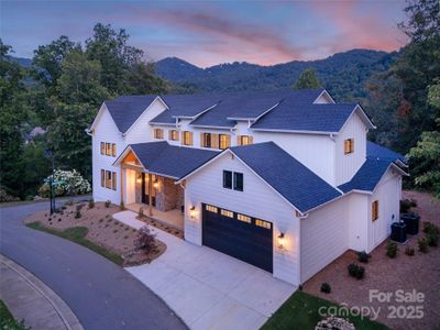 New construction Single-Family house 11 Magnolia View Trl, Asheville, NC 28804 - image