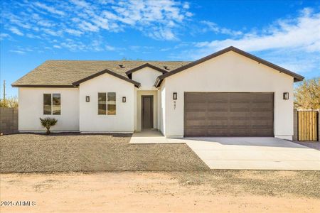 New construction Single-Family house 2061 N Valley Dr, Apache Junction, AZ 85120 - image