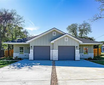 New construction Townhouse house 103 S Barron, Covington, TX 76636 - image