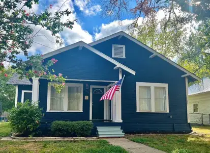 New construction Single-Family house 408 W Trinity St, Groesbeck, TX 76642 - image