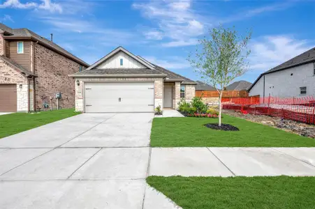 New construction Single-Family house 418 Silent Pond Park, Lavon, TX 75166 plan Boxwood - 30' Smart Series - image