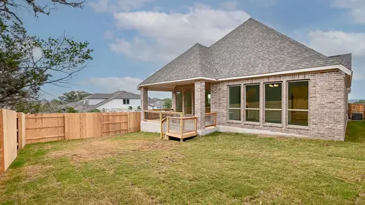 New construction Single-Family house 336 Puppy Dog Pass, San Marcos, TX 78666 plan 2443H - image