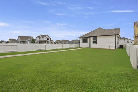 New construction Single-Family house 708 Running Creek Dr, Kyle, TX 78640 1548 Casetta- photo 27 27