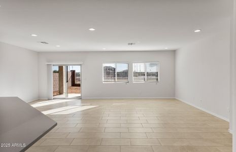 New construction Single-Family house 17869 W Getty Dr, Goodyear, AZ 85338 Potenza- photo 10 10