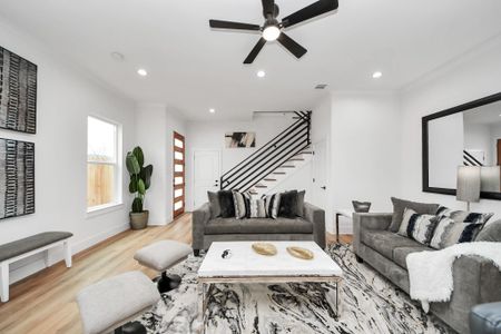 New construction Single-Family house 3537 Amos St, Houston, TX 77021 - image 16