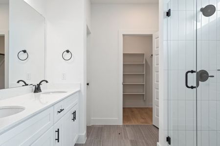 New construction Single-Family house 168 Rieber Rd, Kyle, TX 78640 plan Cypress - image 7