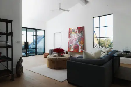 New construction Single-Family house 4405 Hennig Dr, Austin, TX 78738 - image 3