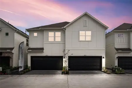 New construction Single-Family house 3923 Willowbend Point Dr, Houston, TX 77025 - image