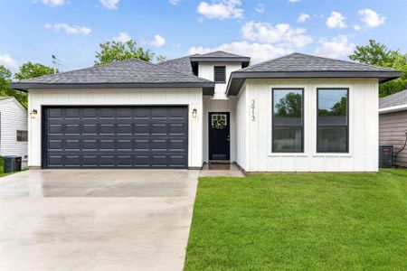 New construction Single-Family house 3913 Park St, Greenville, TX 75401 null- photo 0