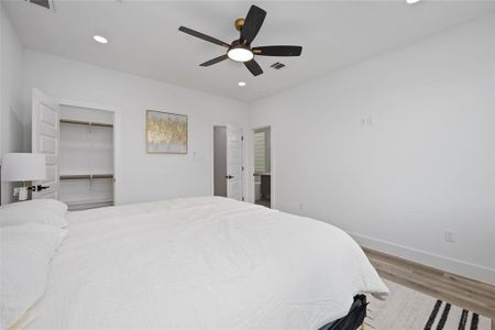 New construction Single-Family house 1805 Emir St, Unit M, Houston, TX 77009 - image 19