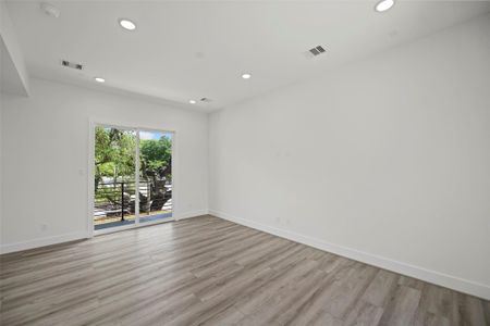 New construction Single-Family house 870 W Little York Rd, Unit D, Houston, TX 77091 - image 19