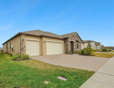 New construction Single-Family house 8796 Little Bluestem Dr, Land O' Lakes, FL 34637 - photo 0