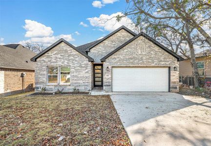 New construction Single-Family house 815 Lakeview Ridge, White Settlement, TX 76108 - photo 0