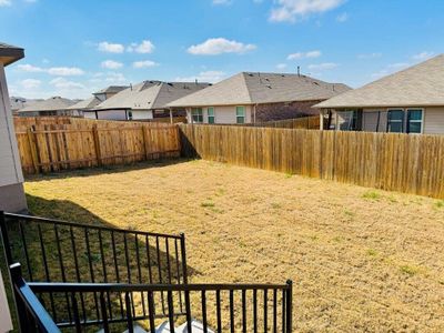 New construction Single-Family house 112 Mayacama Lp, San Marcos, TX 78666 Catesby- photo 15 15