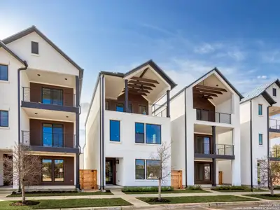 New construction Single-Family house 554 Mcmonigal Pl, San Antonio, TX 78210 - image