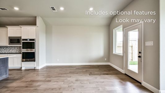 New construction Single-Family house 29752 Brushy Gables Dr, Magnolia, TX 77354 plan 4039 Elevation D - image 11
