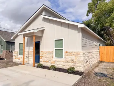 New construction Single-Family house 817 5Th St, Lockhart, TX 78644 - image