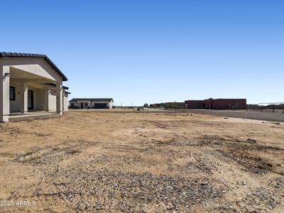 New construction Single-Family house 20111 W Saguaro Vista Dr, Wittmann, AZ 85361 - image