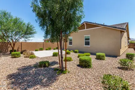 New construction Single-Family house 12524 W Trumbull Rd, Avondale, AZ 85323 - image