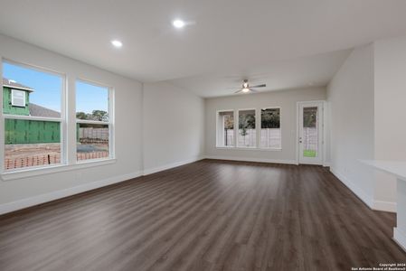 New construction Single-Family house 18406 Rhone River Dr, San Antonio, TX 78256 Quinley- photo 5 5