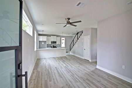 New construction Single-Family house 6111 Carnation Ter, Unit 2, Austin, TX 78741 null- photo 4 4