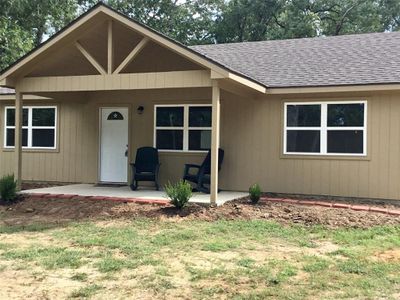 New construction Single-Family house 191 Riverwood Lane, Huntsville, TX 77320 - photo 0