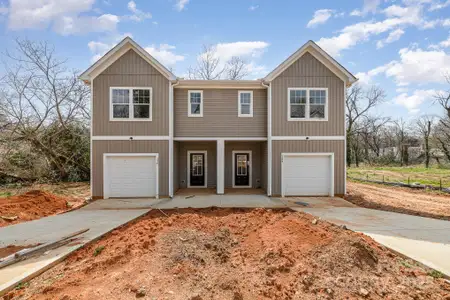 New construction Duplex house 126 E Bell St, Statesville, NC 28677 - image