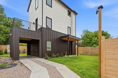 New construction Single-Family house 2009 Payne Ave, Unit 2, Austin, TX 78757 - image