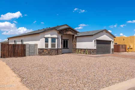 New construction Single-Family house 8226 W Swansea Dr, Arizona City, AZ 85123 - image