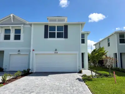 New construction Single-Family house 608 Salisbury Cir, Fort Pierce, FL 34982 plan Sandpiper End - image