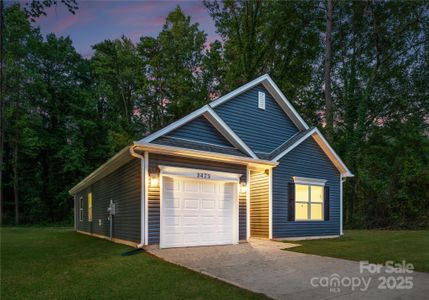 New construction Single-Family house 4805 Wildwood Ave, Charlotte, NC 28208 - image