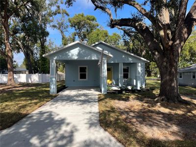 New construction Single-Family house 706 Ave E, Plant City, FL 33563 - image
