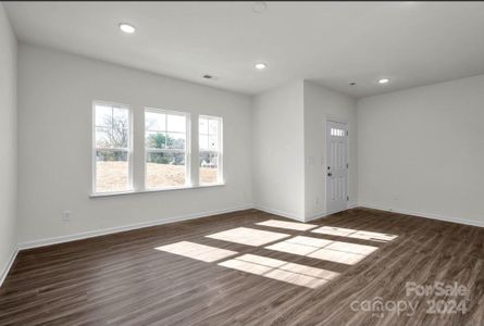 New construction Townhouse house 1213 Foundry Dr, Unit 102/0102, Gastonia, NC 28054 null- photo 4 4